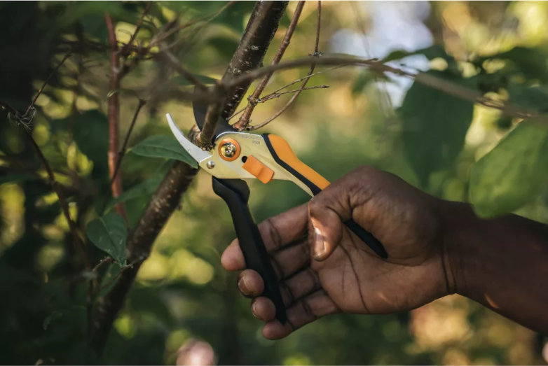 Fiskars P331 metszőolló - Image 2